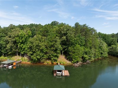 131 Cross Lake Trl, Six Mile, SC, 29682