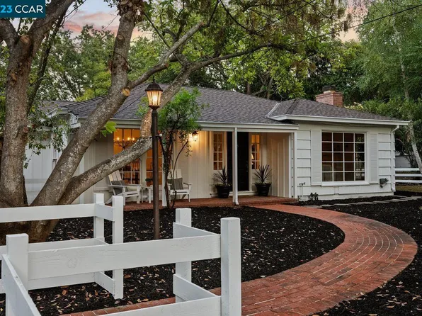 8 Wood Ct, Alamo, CA 94507