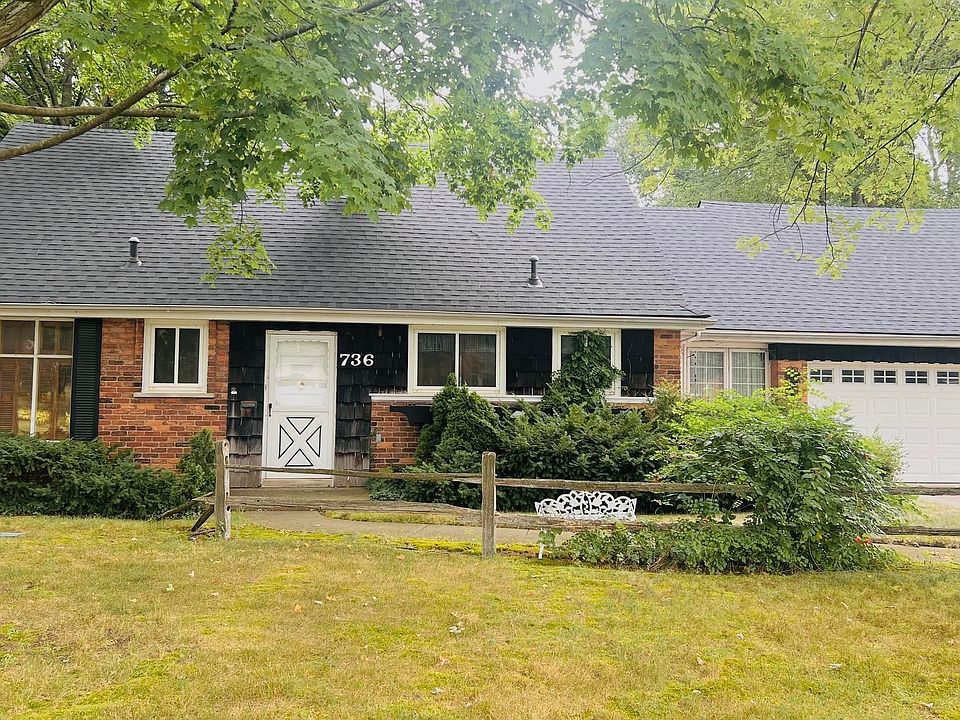 1st image of 736 Shoreham Rd