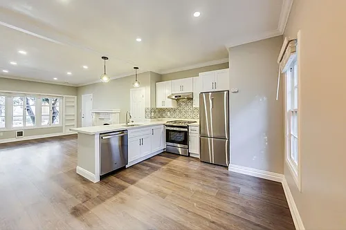 295 Macarthur Blvd #B Photo 1 295 Macarthur Blvd #B Photo 1