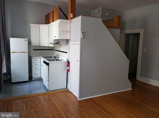 2008 Chestnut St APT 3F, Philadelphia, PA 19103