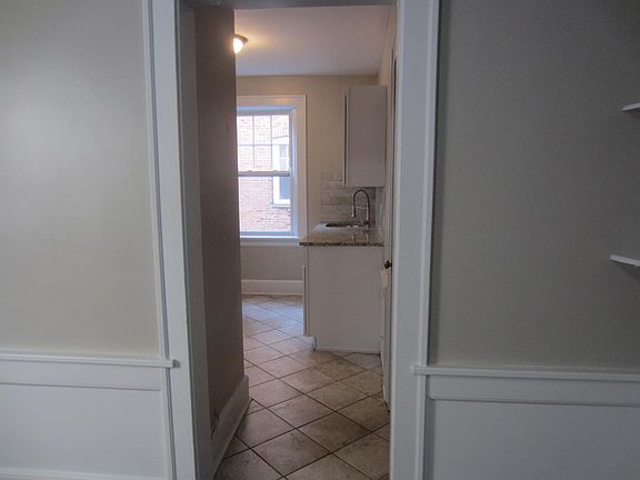 5th image of 49 Park Ave Unit 23