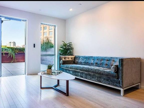 4th image of 727 Cecil B Moore Ave #6A