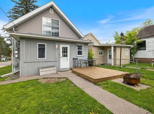 301 3rd St, Nashwauk, MN 55769