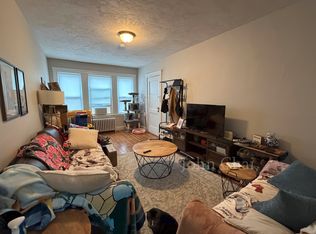 29 Lourdes Ave APT 5, Boston, MA 02130