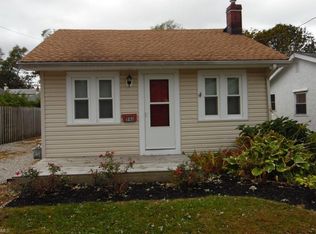 946 Hayes Ave, Willoughby, OH 44094