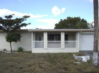4113 Edgewood Ave, Fort Myers, FL 33916