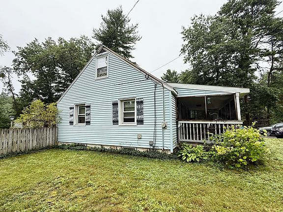 4th image of 28 Skipper Ln