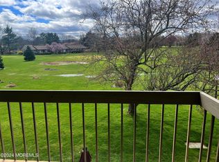 27B Andover Ct #B, Red Bank, NJ 07701