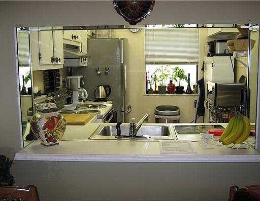 5th image of 10402 Sunrise Lakes Blvd APT 111