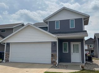 109 Owl Path, Mankato, MN 56001