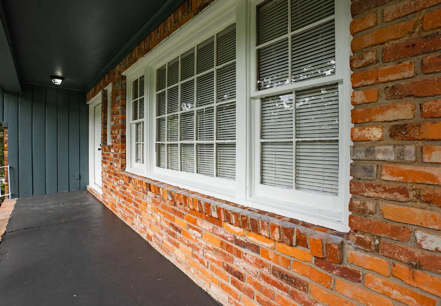 3 bed, 2.5 bath, 2036 sqft, $1,950 — Photo 4