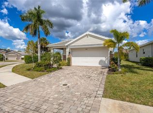 16697 Seasons Coast Dr, Bonita Springs, FL 34135