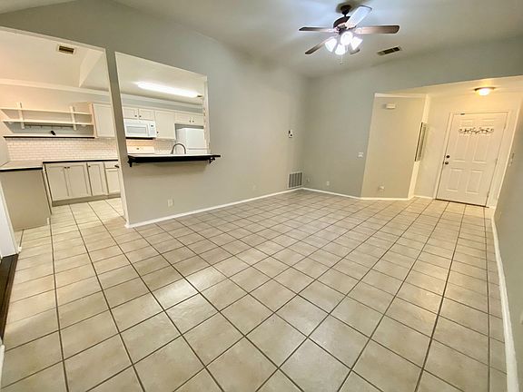 2nd image of 140 Llama Loop