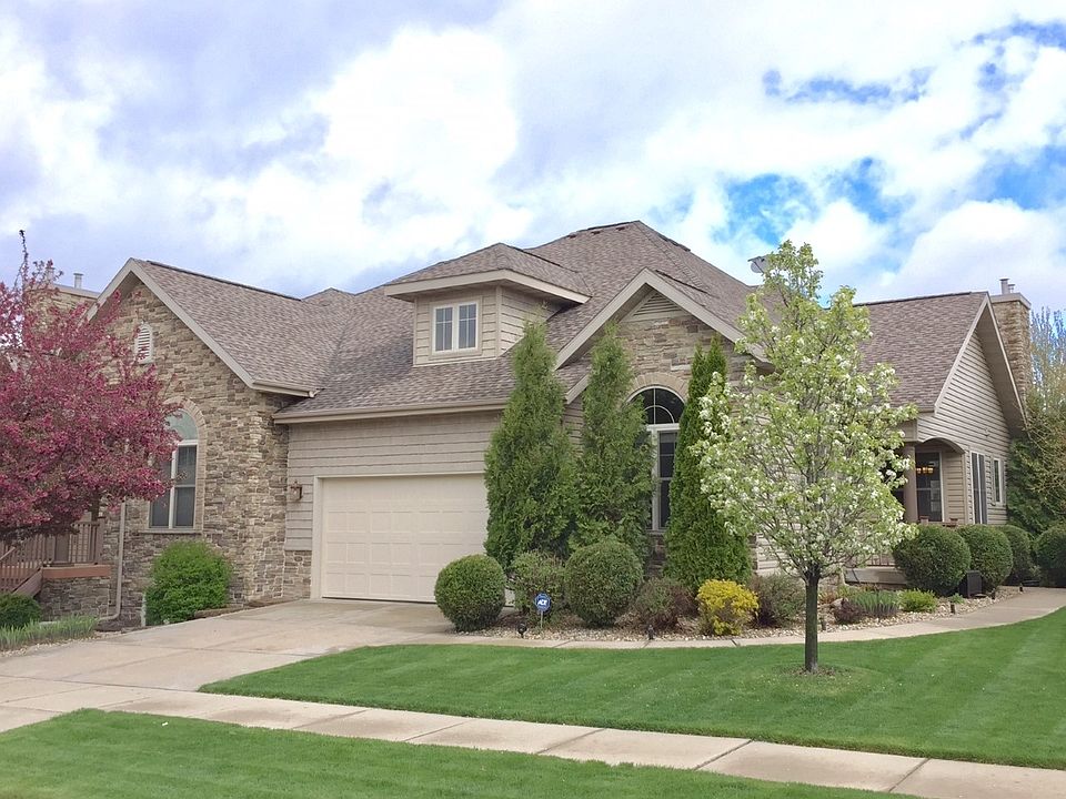 1st image of 2328 Blue Heron Blvd