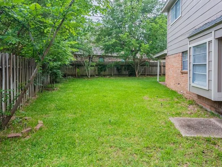 15807 Ripplewind Ln — Photo 20