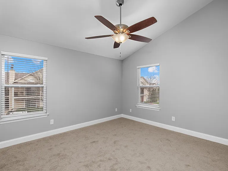 919 Carriage Circle Ln #D — Photo 9