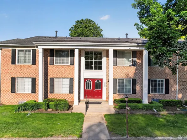 2425 Mulberry Sq APT 42, Bloomfield Hills, MI 48302
