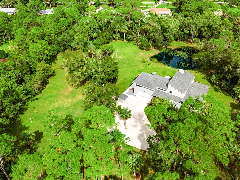 12151 Old Indiantown Rd — Photo 76