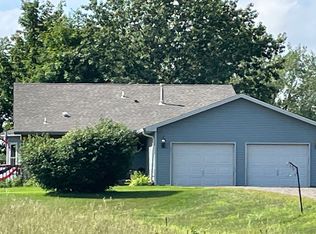 586 297th Ave NW, Isanti, MN 55040