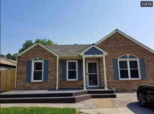 48 Dawn Ln, Hampton, VA 23666