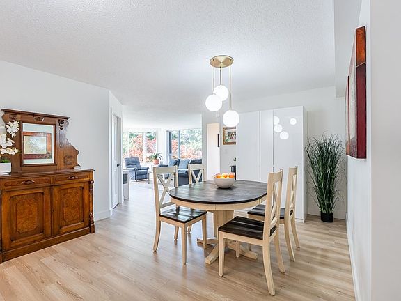 3rd image of 3150 Gladwin Rd #201