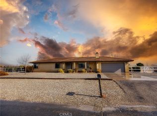12175 Indian River Dr, Apple Valley, CA 92308