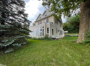 301 Tipperary St, Melrose, IA 52569
