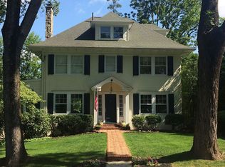 35 Badeau Ave, Summit, NJ 07901