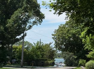 19 Gann Rd, East Hampton, NY 11937