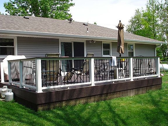 New 16' x 19' Trex Deck