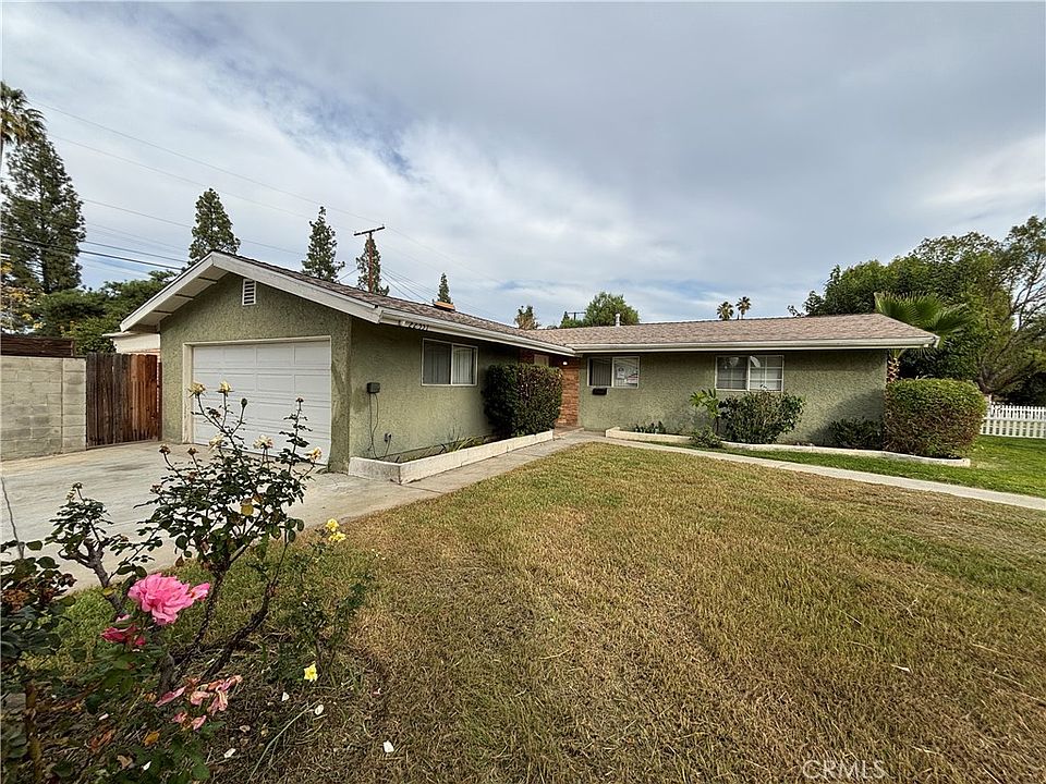 1st image of 22557 Covello St