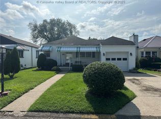 312 25th St, Dunbar, WV 25064