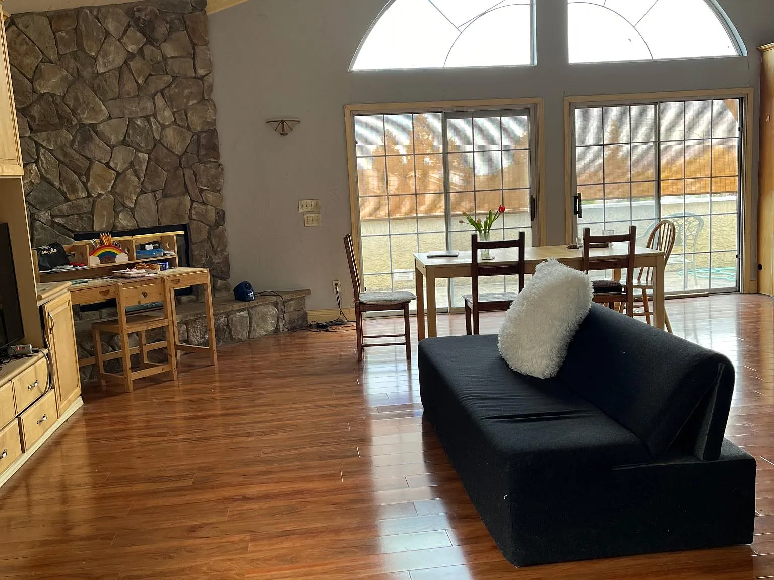 Sloping Meadow Ct, San Jose — Photo 2