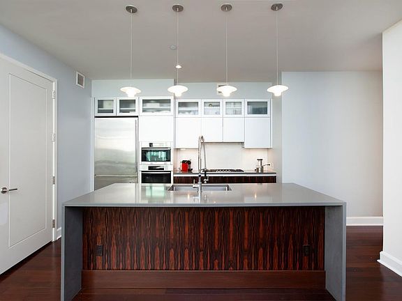 4th image of 243 W 60th St APT 3A
