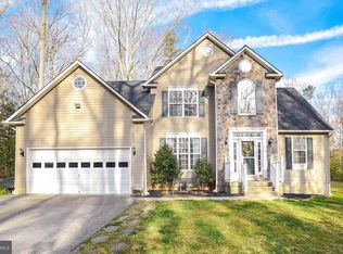 36120 Aviation Yacht Club Rd, Mechanicsville, MD 20659