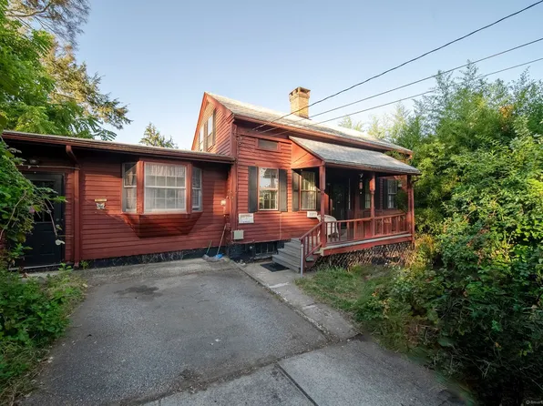 47 8th Street, Norwich, CT 06360