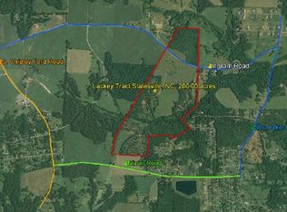 214 Foxglove Dr, Statesville, NC 28625