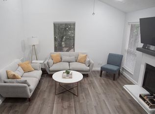 718 Fowler St, Houston, TX 77007