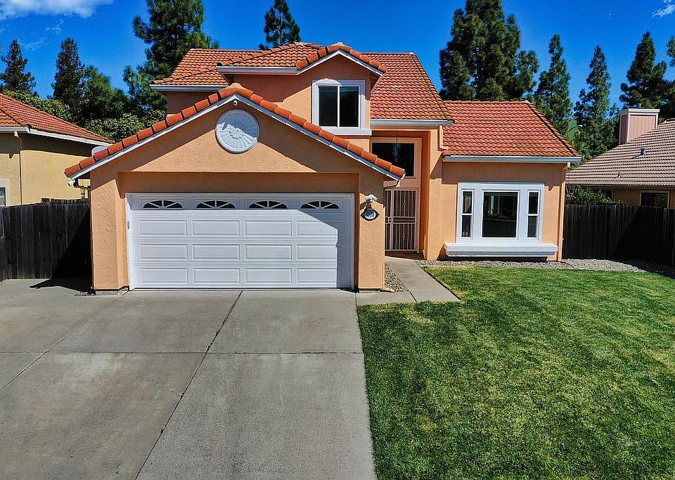 1st image of 1110 Tanglewood Dr
