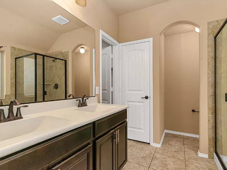 5841 Fir Tree Ln — Photo 8