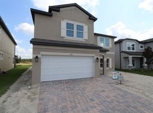5937 Newberry Pines Ave, Wesley Chapel, FL 33545