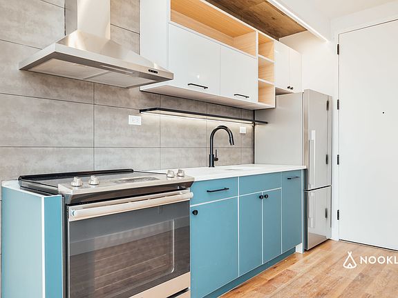 2nd image of 1557 Fulton St #2T