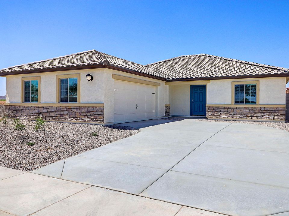 1st image of 4009 N Honeysuckle Ct