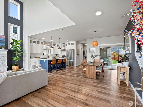 4th image of 15143 Tyee Drive