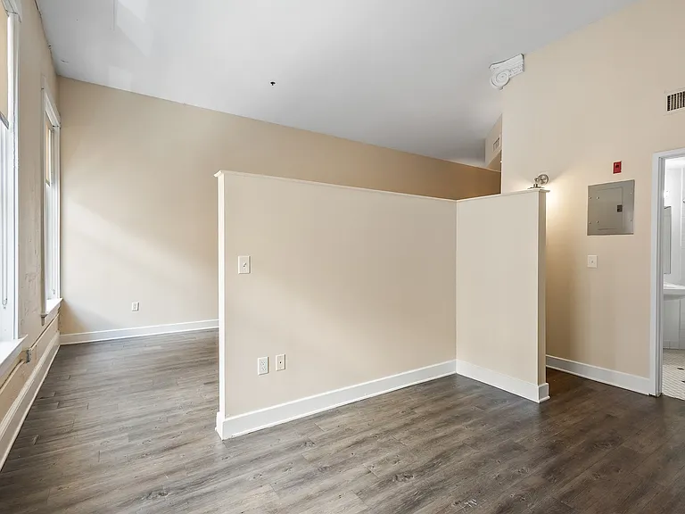 Chamber Lofts — Photo 47