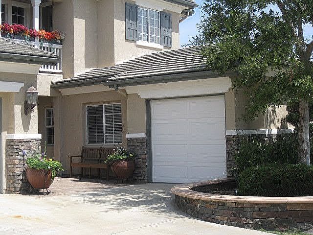 2nd image of 23227 Kent Ct