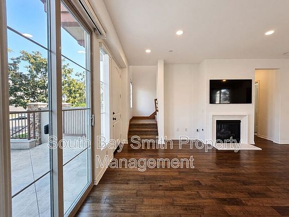 5th image of 84 Palos Verdes Blvd