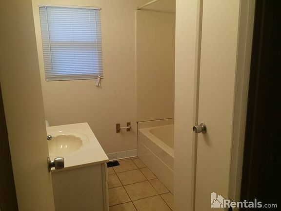 4th image of 7602 Nancy Ln