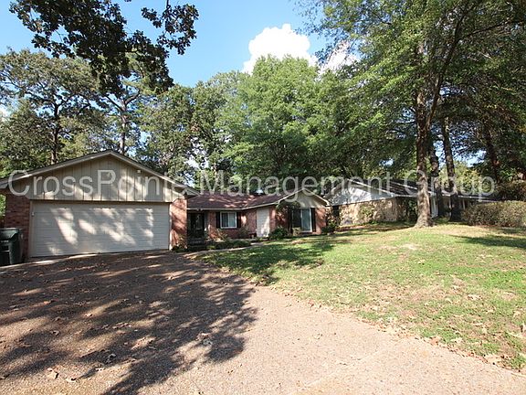 2nd image of 1512 Devonshire Dr